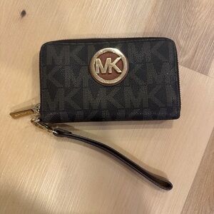 Michael Kors Black and Gold Logo Wristlet